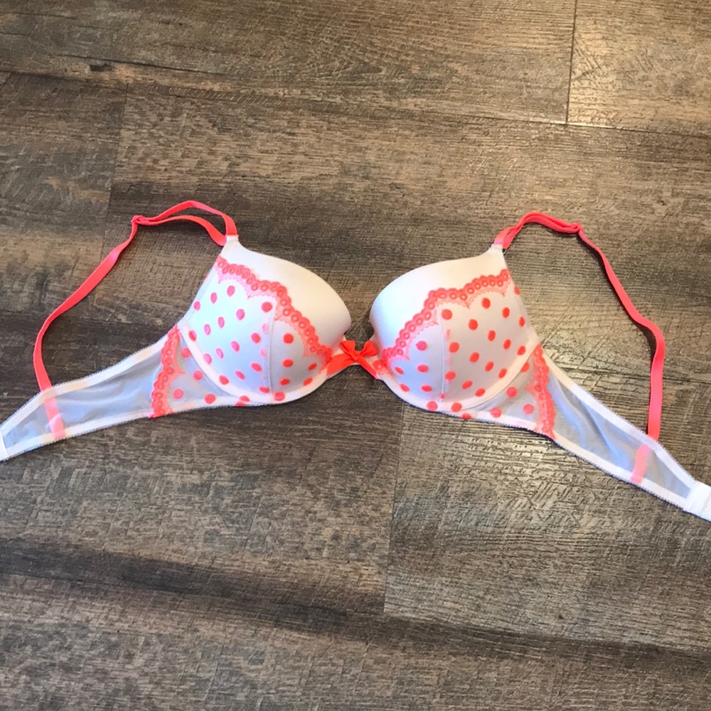 Victoria’s Secret 36B neon orange push up bra